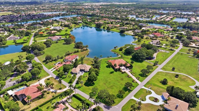 Sherbrooke Estates community, Palm Beach County